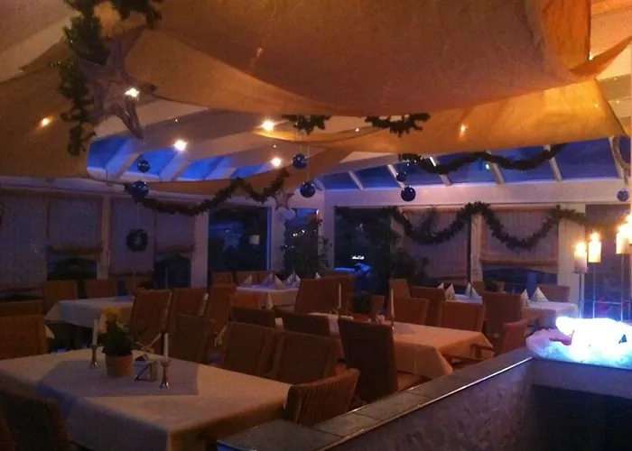 מלון Am Salzberg 2*